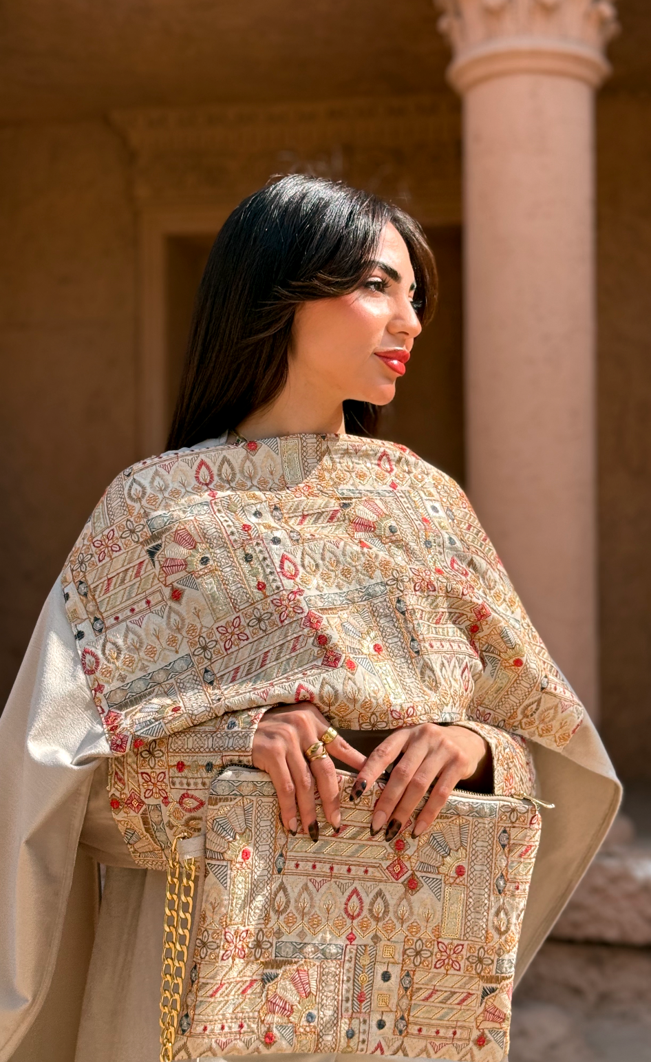 Light beige Elegance Embroided Shawl Kaftan