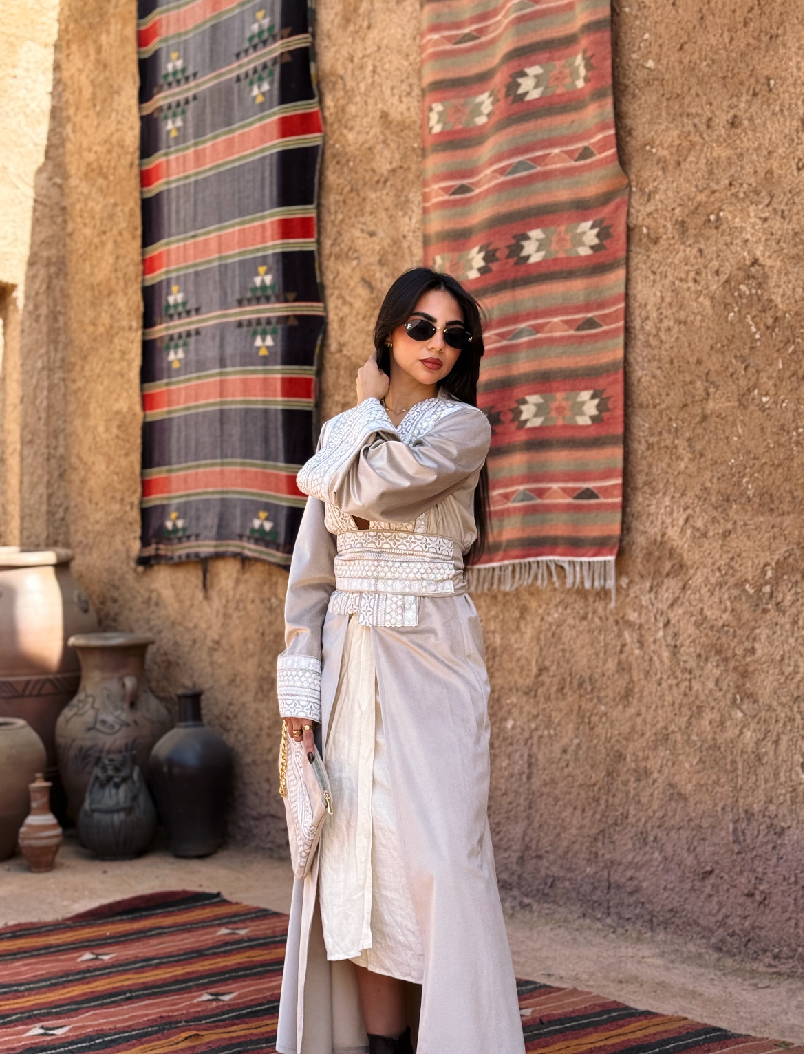 Light beige Luxury Heritage