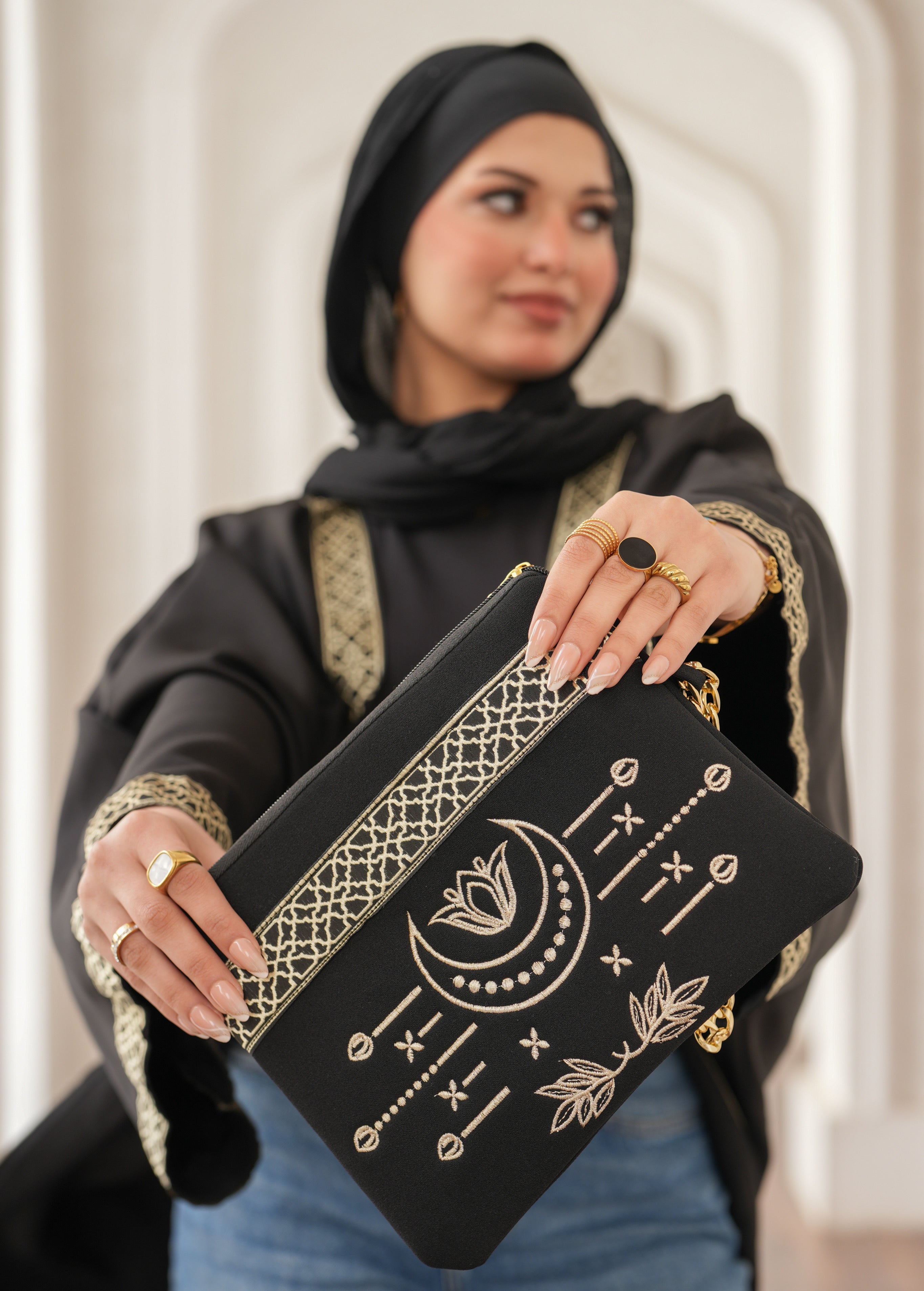 Elegance Moon Kaftaan