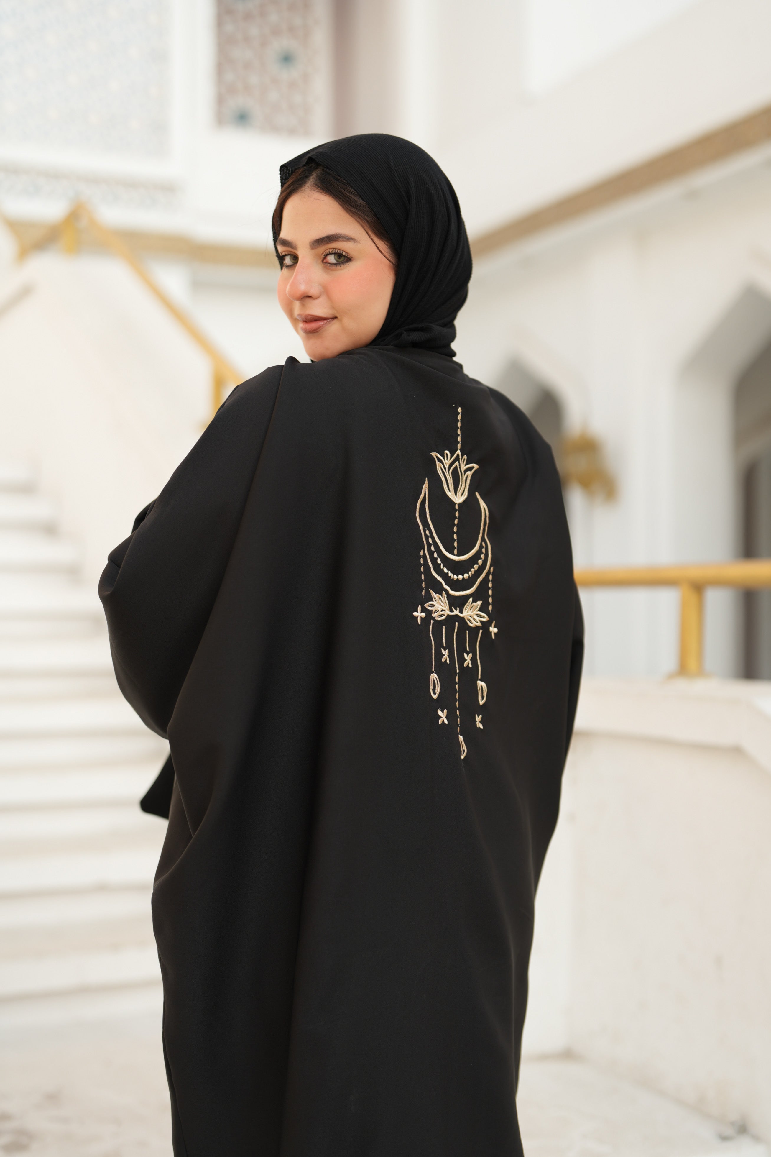 Elegance Moon Kaftaan