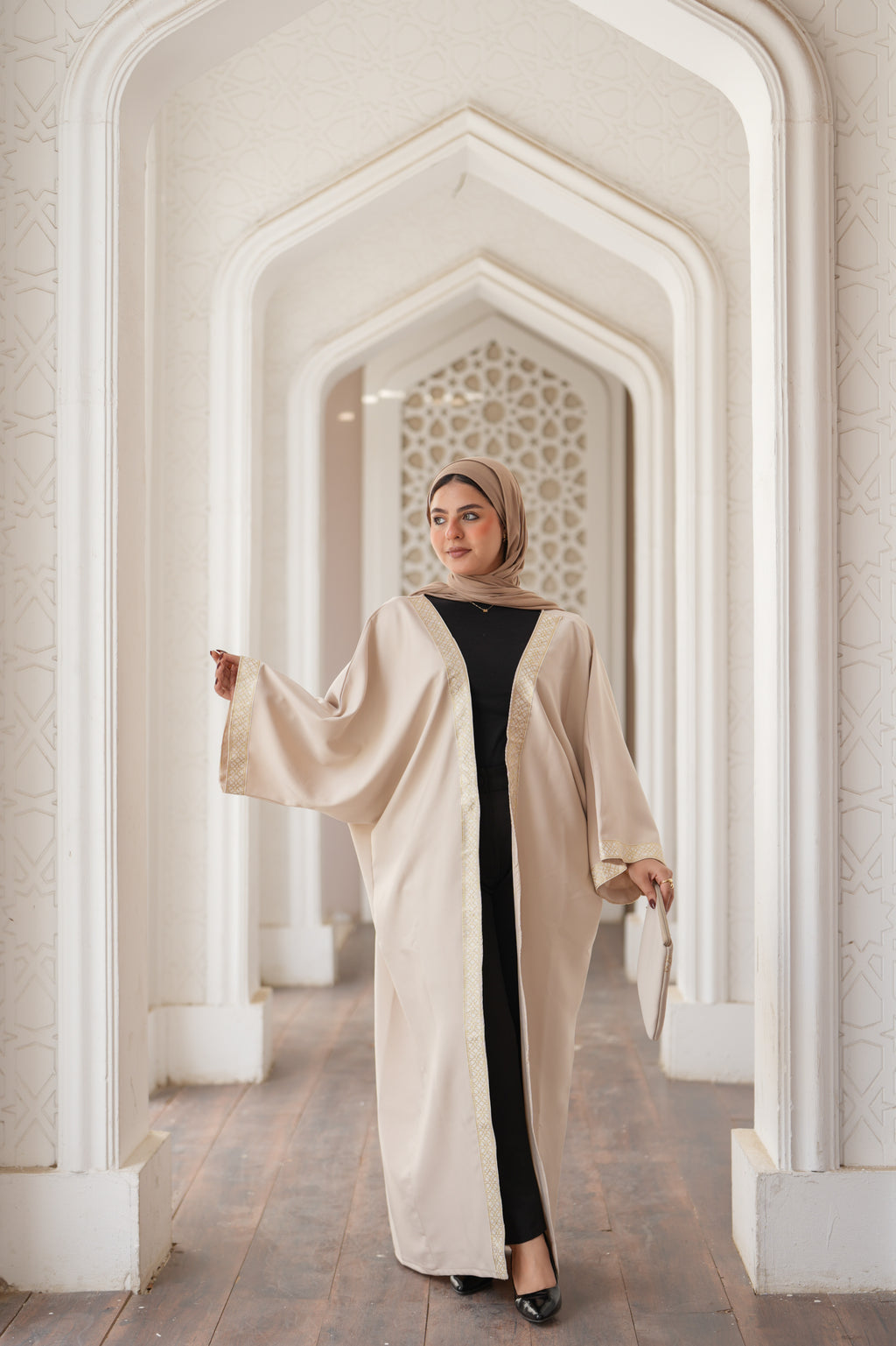 Elegance Moon Kaftaan