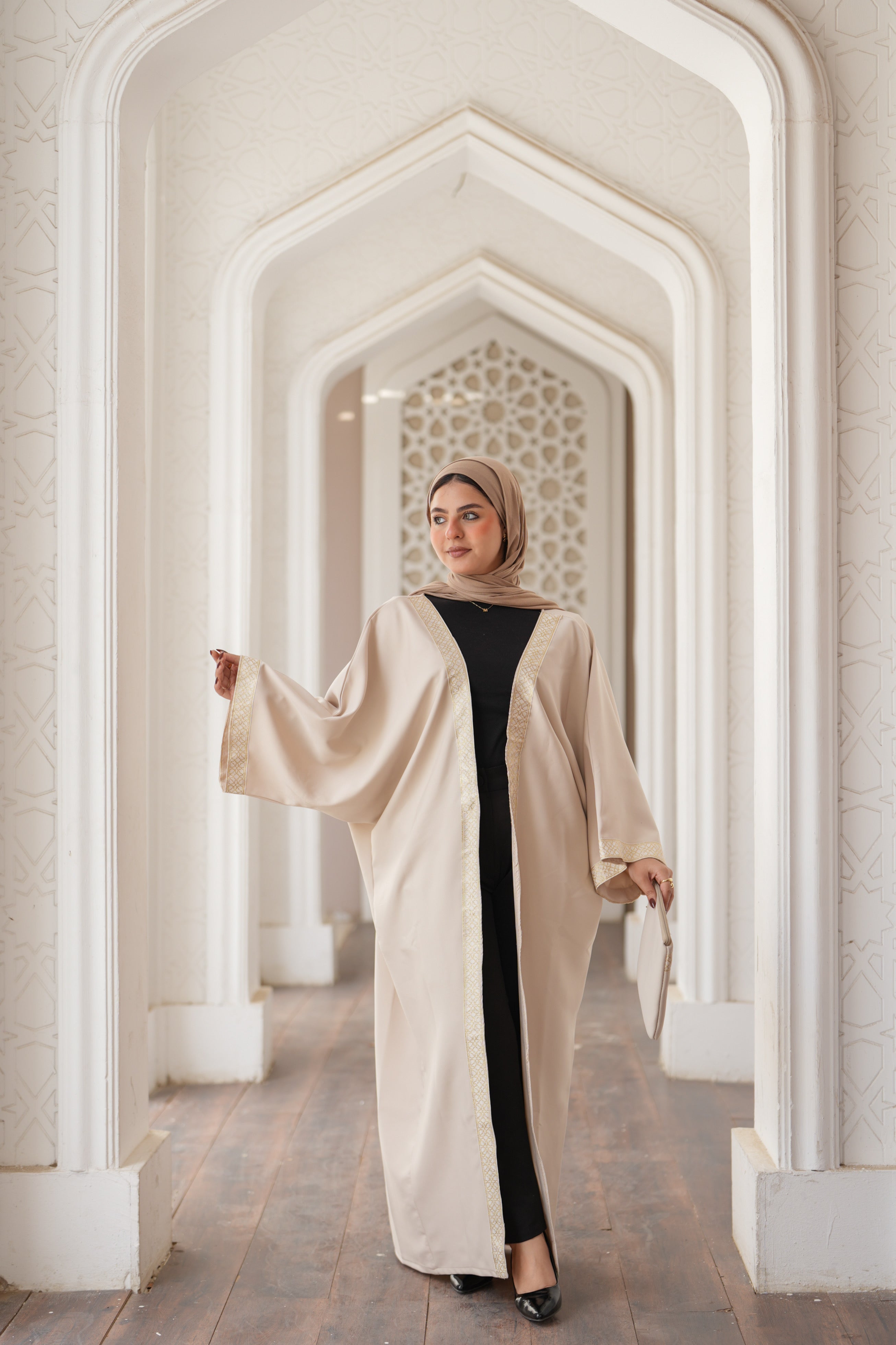 Elegance Moon Kaftaan