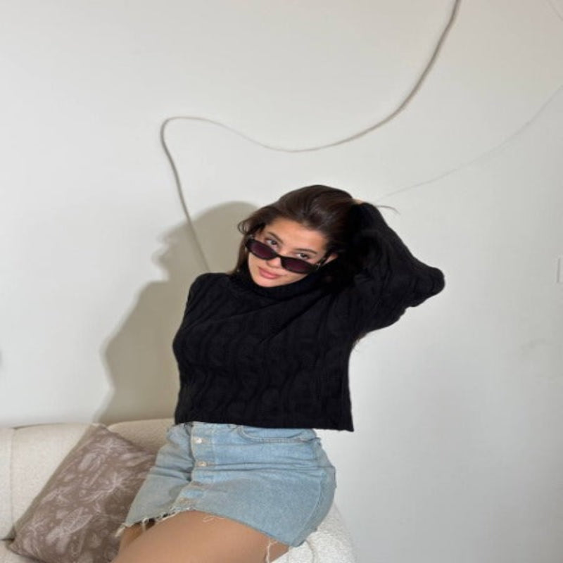 Necked high waist Pullover